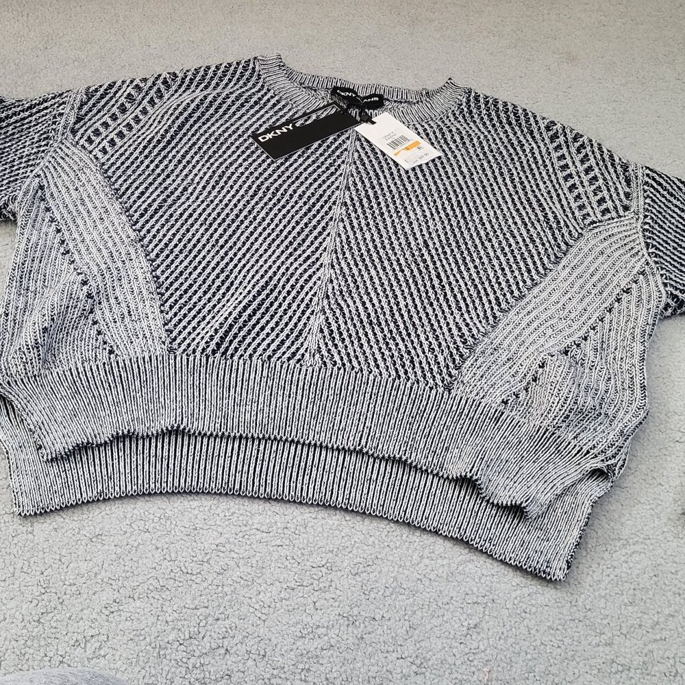DKNY 100% cotton size small sweater